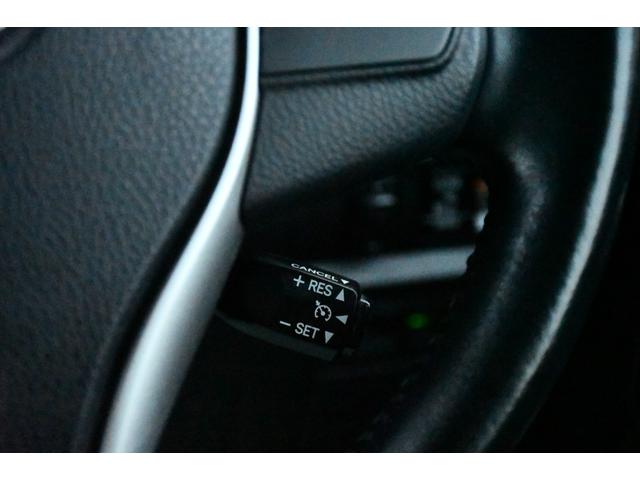 ノア Ｓｉ　ダブルバイビー　純正１０インチナビ／フルセグ／ＣＤ／ＤＶＤ・１２．１インチ後席モニター・ツィーター・バックカメラ・ＥＴＣ・ＴＲＤ１７インチＡＷ・ハ－フレザーシート・７人乗り・ドラレコ・トヨタセフティーセンス（33枚目）