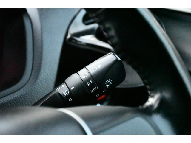 ノア Ｓｉ　ダブルバイビー　純正１０インチナビ／フルセグ／ＣＤ／ＤＶＤ・１２．１インチ後席モニター・ツィーター・バックカメラ・ＥＴＣ・ＴＲＤ１７インチＡＷ・ハ－フレザーシート・７人乗り・ドラレコ・トヨタセフティーセンス（34枚目）