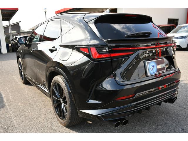 ＮＸ ＮＸ３５０ｈ　Ｆスポーツ　１オーナ・ＴＲＤエアロダイナミクスＰＫＧ・１４インチディスプレイオーディオ・ナビ／フルセグ・パノラミックビューモニター・デジタルインナーミラー・前後ドラレコ内臓・黒赤コンビ革シート・ベンチレーション（8枚目）