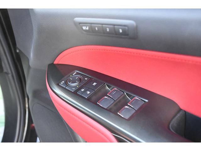 ＮＸ ＮＸ３５０ｈ　Ｆスポーツ　１オーナ・ＴＲＤエアロダイナミクスＰＫＧ・１４インチディスプレイオーディオ・ナビ／フルセグ・パノラミックビューモニター・デジタルインナーミラー・前後ドラレコ内臓・黒赤コンビ革シート・ベンチレーション（22枚目）