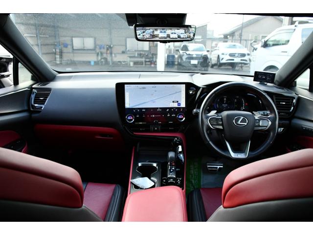 ＮＸ ＮＸ３５０ｈ　Ｆスポーツ　１オーナ・ＴＲＤエアロダイナミクスＰＫＧ・１４インチディスプレイオーディオ・ナビ／フルセグ・パノラミックビューモニター・デジタルインナーミラー・前後ドラレコ内臓・黒赤コンビ革シート・ベンチレーション（30枚目）