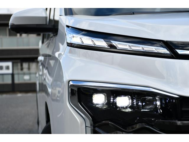 ヴォクシー ハイブリッドS-Z カイテキベンリPKG プロジェクター式LED デジタルインナーミラー ハンズフリーデュアルパワースライドドア 前席後席シートヒーター パワーバックドア ユニバーサルステップ トヨタチームメート(8枚目)