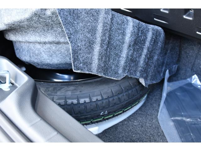 ヴォクシー ハイブリッドS-Z カイテキベンリPKG プロジェクター式LED デジタルインナーミラー ハンズフリーデュアルパワースライドドア 前席後席シートヒーター パワーバックドア ユニバーサルステップ トヨタチームメート(12枚目)