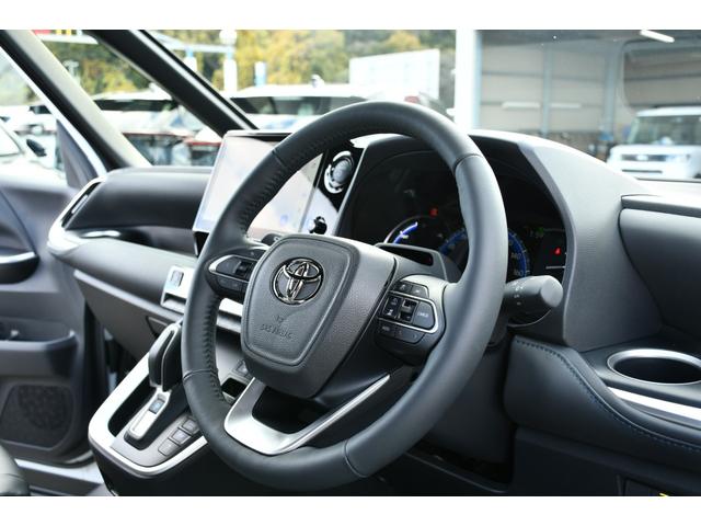 ヴォクシー ハイブリッドS-Z カイテキベンリPKG プロジェクター式LED デジタルインナーミラー ハンズフリーデュアルパワースライドドア 前席後席シートヒーター パワーバックドア ユニバーサルステップ トヨタチームメート(28枚目)