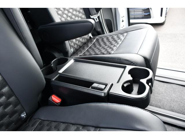 ヴォクシー ハイブリッドS-Z カイテキベンリPKG プロジェクター式LED デジタルインナーミラー ハンズフリーデュアルパワースライドドア 前席後席シートヒーター パワーバックドア ユニバーサルステップ トヨタチームメート(29枚目)