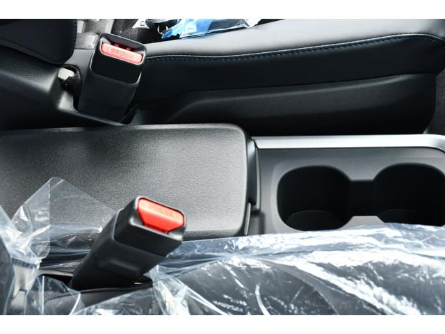 ヴォクシー ハイブリッドS-Z カイテキベンリPKG プロジェクター式LED デジタルインナーミラー ハンズフリーデュアルパワースライドドア 前席後席シートヒーター パワーバックドア ユニバーサルステップ トヨタチームメート(66枚目)