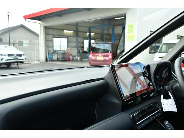 ヴォクシー ハイブリッドS-Z カイテキベンリPKG プロジェクター式LED デジタルインナーミラー ハンズフリーデュアルパワースライドドア 前席後席シートヒーター パワーバックドア ユニバーサルステップ トヨタチームメート(67枚目)