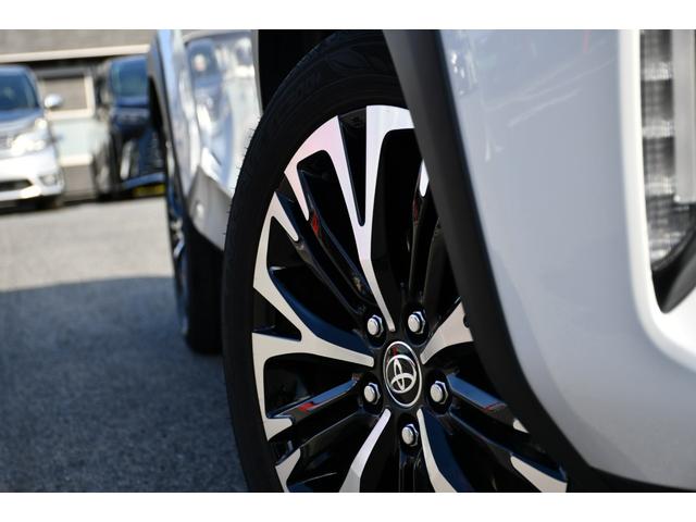 ヤリスクロス ハイブリッドＺ　純正ナビ　パノラミックビューモニター　パワーバックドア　３６０度前後ドライブレコーダー　ハンドルヒーター　シートヒーター　ブラインドスポットモニター　フルセグテレビ　ＨＤＭＩ入力（5枚目）