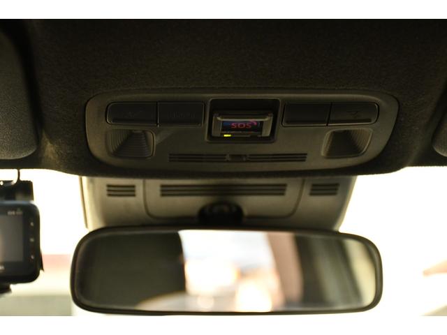 ヤリスクロス ハイブリッドＺ　純正ナビ　パノラミックビューモニター　パワーバックドア　３６０度前後ドライブレコーダー　ハンドルヒーター　シートヒーター　ブラインドスポットモニター　フルセグテレビ　ＨＤＭＩ入力（51枚目）