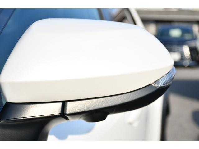 ヤリスクロス ハイブリッドＺ　純正ナビ　パノラミックビューモニター　パワーバックドア　３６０度前後ドライブレコーダー　ハンドルヒーター　シートヒーター　ブラインドスポットモニター　フルセグテレビ　ＨＤＭＩ入力（55枚目）