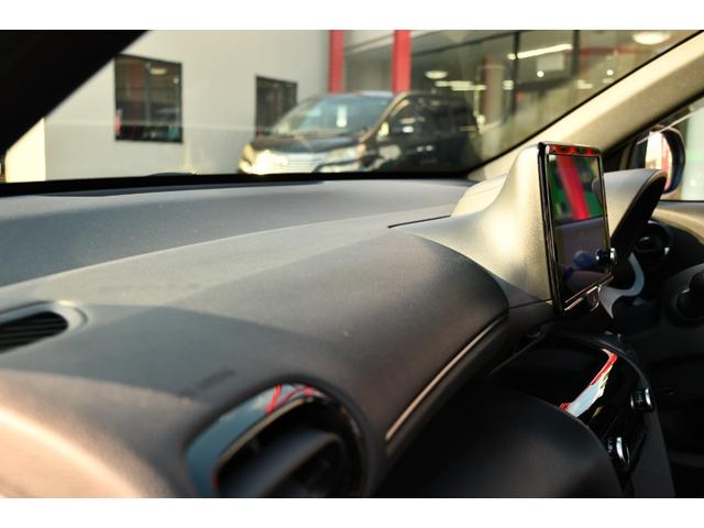 ヤリスクロス ハイブリッドＺ　純正ナビ　パノラミックビューモニター　パワーバックドア　３６０度前後ドライブレコーダー　ハンドルヒーター　シートヒーター　ブラインドスポットモニター　フルセグテレビ　ＨＤＭＩ入力（73枚目）