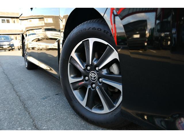 ヴォクシー ＺＳ　煌ＩＩＩ　イナズマスパーキングブラック・純正９インチナビ／フルセグ・１２インチ後席モニター・バックモニター・ハーフレザーシート・Ｗオートエアコン・両側パワースライドドア・ＬＥＤヘッドライト＆ＬＥＤＦＯＧ（13枚目）