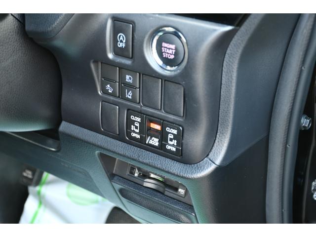 ヴォクシー ＺＳ　煌ＩＩＩ　イナズマスパーキングブラック・純正９インチナビ／フルセグ・１２インチ後席モニター・バックモニター・ハーフレザーシート・Ｗオートエアコン・両側パワースライドドア・ＬＥＤヘッドライト＆ＬＥＤＦＯＧ（16枚目）