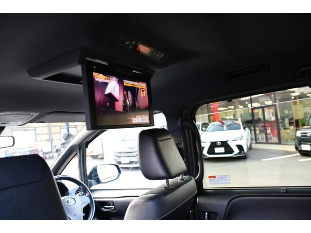 ヴォクシー ＺＳ　煌ＩＩＩ　イナズマスパーキングブラック・純正９インチナビ／フルセグ・１２インチ後席モニター・バックモニター・ハーフレザーシート・Ｗオートエアコン・両側パワースライドドア・ＬＥＤヘッドライト＆ＬＥＤＦＯＧ（21枚目）