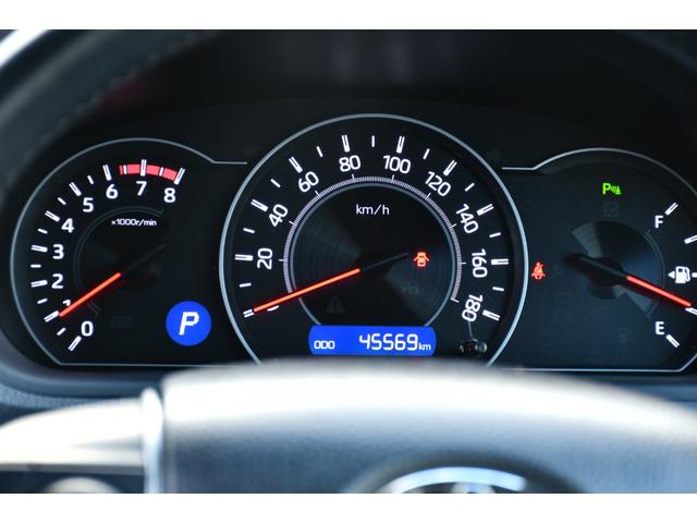 ヴォクシー ＺＳ　煌ＩＩＩ　イナズマスパーキングブラック・純正９インチナビ／フルセグ・１２インチ後席モニター・バックモニター・ハーフレザーシート・Ｗオートエアコン・両側パワースライドドア・ＬＥＤヘッドライト＆ＬＥＤＦＯＧ（25枚目）