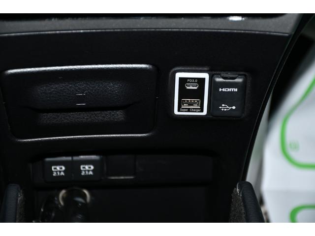 ヴォクシー ＺＳ　煌ＩＩＩ　イナズマスパーキングブラック・純正９インチナビ／フルセグ・１２インチ後席モニター・バックモニター・ハーフレザーシート・Ｗオートエアコン・両側パワースライドドア・ＬＥＤヘッドライト＆ＬＥＤＦＯＧ（28枚目）