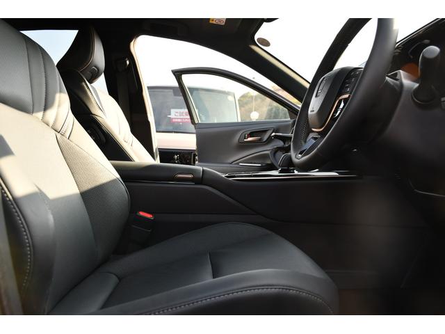 ���Î����Ԕ̔��m�̎��i�������Ă���X�^�b�t���ݐЂ��A���q�l�̗���ɂ������Ή��������Ă��������܂��B