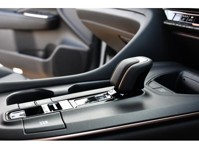 クラウンクロスオーバー Gアドバンスド・レザーパッケージ モデリスタエアロ(フロント・サイド・リア)パノラミックビューモニター ヘッドアップディスプレー デジタルインナーミラー ブラインドスポットモニター パワーバックドア シートヒーター ワンオーナー(47枚目)