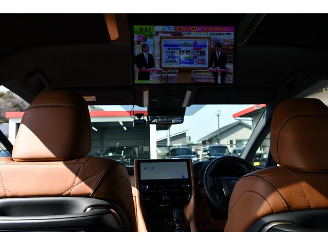 �J�[���[�h�̓f�B�[���[�ȏ�̃T�[�r�X�ƃf�B�[���[�ł͂ł��Ȃ��T�[�r�X�����񋟂������܂�