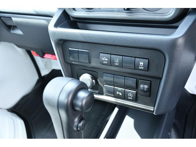 ＮＴ１００クリッパートラック ＤＸ　純正バイザー　フロアーマット　ＡＭ・ＦＭラジオ　パワーウィンドウ　キーレスキー　衝突被害軽減ブレーキ（対歩行者）／ペダル踏み間違い時加速抑制装置／車線逸脱警報／先進ライ　ロープフック（16枚目）