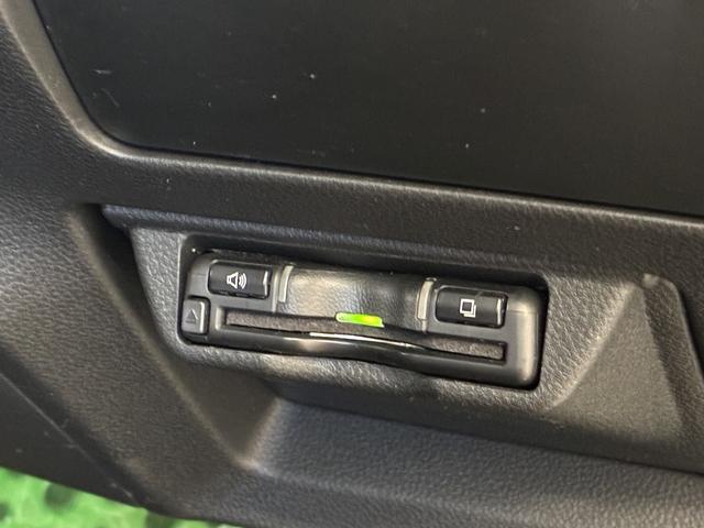 レヴォーグ STIスポーツ EX アイサイトX 11.6インチセンターインフォメーション フルセグ ハンズフリーオープンパワーリアゲート Mopスマートリアビュー 本革シート 前席パワーシート/シートヒーター 純正ETC2.0(18枚目)