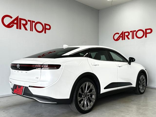 クラウンクロスオーバー Ｇアドバンスド・レザーパッケージ　１オーナー　禁煙車　１２．３インチディスプレイオーディオ　黒革シート　Ｍｏｐデジタルインナーミラー　パノラミックビュー　ＢＳＭ　おくだけ充電　４眼ＬＥＤヘッドライト　アクセサリーコンセント（4枚目）