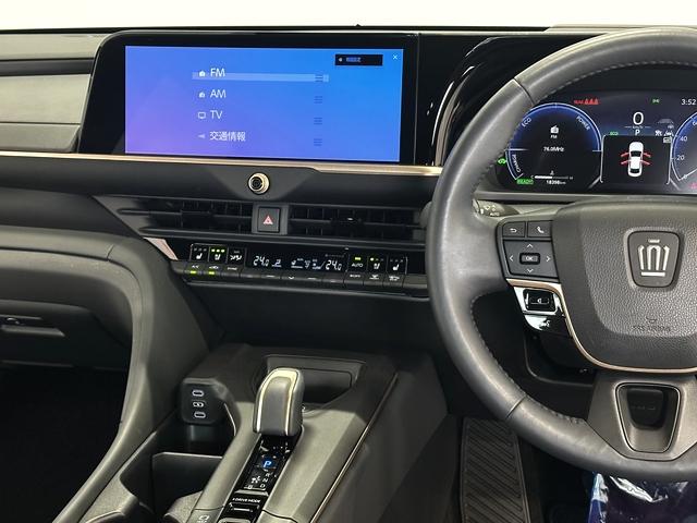 クラウンクロスオーバー Ｇアドバンスド・レザーパッケージ　１オーナー　禁煙車　１２．３インチディスプレイオーディオ　黒革シート　Ｍｏｐデジタルインナーミラー　パノラミックビュー　ＢＳＭ　おくだけ充電　４眼ＬＥＤヘッドライト　アクセサリーコンセント（24枚目）