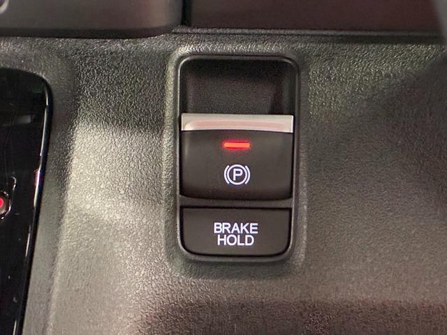 Ｎ－ＢＯＸカスタム ターボコーディネートスタイル　ホンダ８インチコネクトナビ／地デジフルセグ／バックカメラ／Ｂｌｕｅｔｏｏｔｈ対応　ＨｏｎｄａＳＥＮＳＩＮＧ　ＬＥＯＮＩＳ１５インチアルミ　両側パワースライドドア　前後コーナーセンサー　シートヒーター（16枚目）