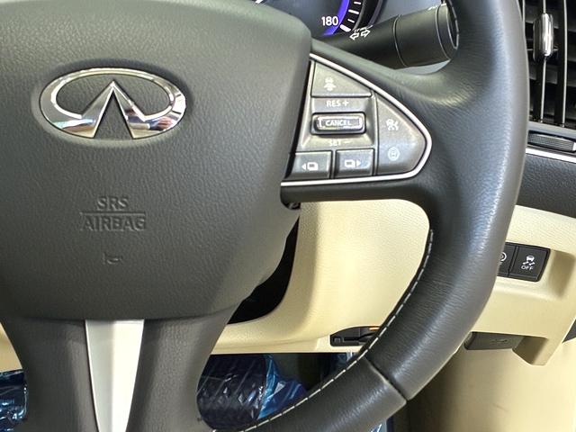 スカイライン ２００ＧＴ－ｔタイプＰ　１オーナー／禁煙車　純正ナビ　フルセグ　アラウンドビューモニター　ＥＴＣ　ベージュレザーシート　前席シートヒーター　ドライブレコーダー　エマブレ　パワーシート（20枚目）