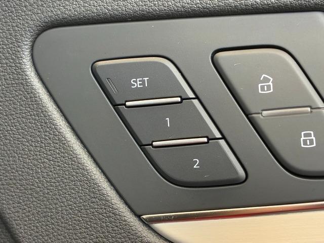 Q5 40TDIクワトロ スポーツ S-lineパッケージ MMIナビゲーションシステム/フルセグ Type-A/AUX/Bluetooth対応 マトリクスLEDヘッドライト オートマチックテールゲート 360°カメラ(15枚目)