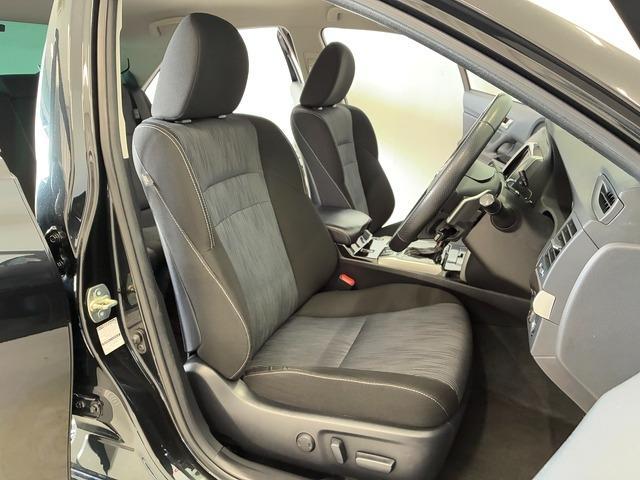 マークＸ ２５０Ｓ　ｃａｒｒｏｚｚｅｒｉａディスプレイオーディオ　ＭＯＤＥＬＬＩＳＴＡエアロ　ＢＬＩＴＺ車高調　ＷＯＲＫ１９インチアルミ　前後ドライブレコーダー　前席シートヒーター／パワーシート　ＬＥＤヘッドライト（8枚目）