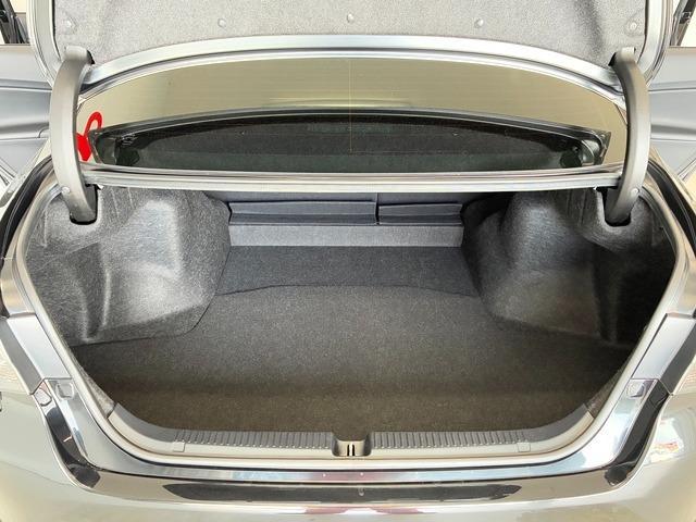 マークＸ ２５０Ｓ　ｃａｒｒｏｚｚｅｒｉａディスプレイオーディオ　ＭＯＤＥＬＬＩＳＴＡエアロ　ＢＬＩＴＺ車高調　ＷＯＲＫ１９インチアルミ　前後ドライブレコーダー　前席シートヒーター／パワーシート　ＬＥＤヘッドライト（10枚目）