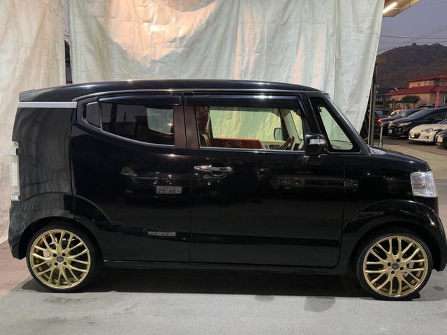 Ｎ－ＢＯＸスラッシュ Ｘ　サウンドマッピングシステム　ダイナースタイル　シティブレーキ　ナビ　フルセグＴＶ　バックカメラ　スマートキー　ＥＴＣ　シートヒーター　ステアリングヒーター　クルーズコントロール　ワイヤレス充電（11枚目）