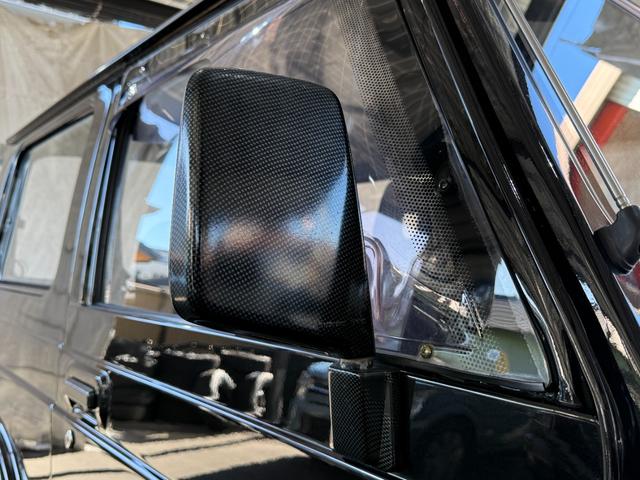 ジムニー HC 全塗装済み V-JA11V改 5MT ターボ 4WD リフトアップ オーバーフェンダー 社外マフラー タニグチリアシートスライドレール MOMOステアリング 社外アルミ 社外足回り 社外シート ETC(55枚目)