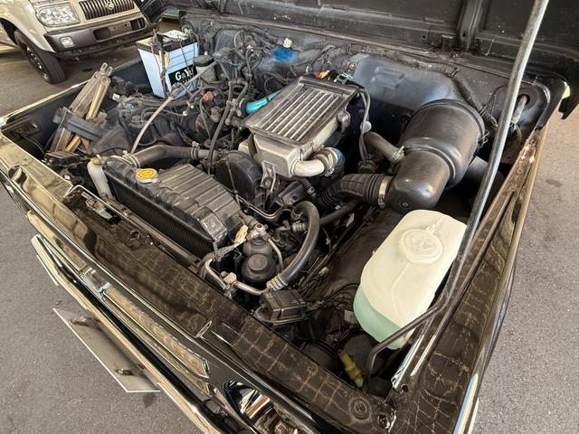ジムニー HC 全塗装済み V-JA11V改 5MT ターボ 4WD リフトアップ オーバーフェンダー 社外マフラー タニグチリアシートスライドレール MOMOステアリング 社外アルミ 社外足回り 社外シート ETC(58枚目)