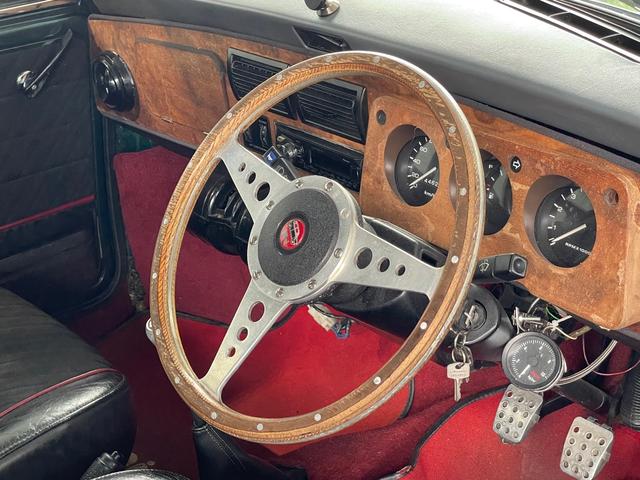 ディーラー車 右ハンドル 4速MT オーバーフェンダー 12AW 取説 記録簿付(21枚目)