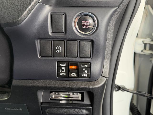 ノア Ｓｉ　７人乗　ＳＤナビ　両側電動スライドドア　フリップダウンモニター　バックカメラ　スマートキー　ＬＥＤヘッドライト　ＥＴＣ　純正１６インチアルミホイール　Ｂｌｕｅｔｏｏｔｈ接続　フルセグＴＶ（37枚目）