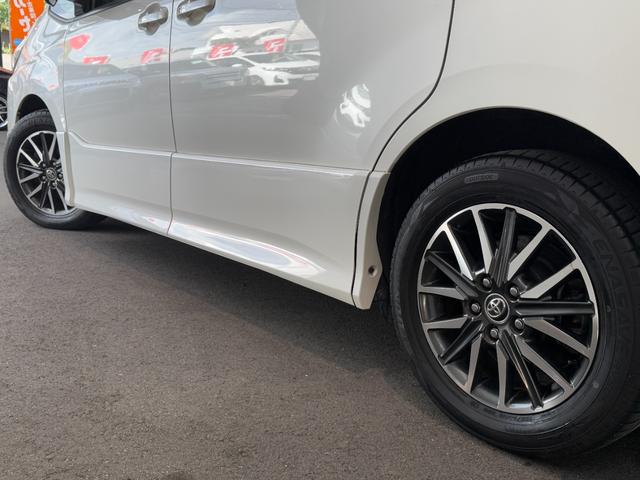 ノア Ｓｉ　７人乗　ＳＤナビ　両側電動スライドドア　フリップダウンモニター　バックカメラ　スマートキー　ＬＥＤヘッドライト　ＥＴＣ　純正１６インチアルミホイール　Ｂｌｕｅｔｏｏｔｈ接続　フルセグＴＶ（56枚目）