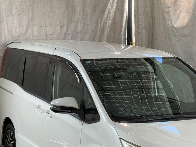 ノア Ｓｉ　７人乗　ＳＤナビ　両側電動スライドドア　フリップダウンモニター　バックカメラ　スマートキー　ＬＥＤヘッドライト　ＥＴＣ　純正１６インチアルミホイール　Ｂｌｕｅｔｏｏｔｈ接続　フルセグＴＶ（61枚目）