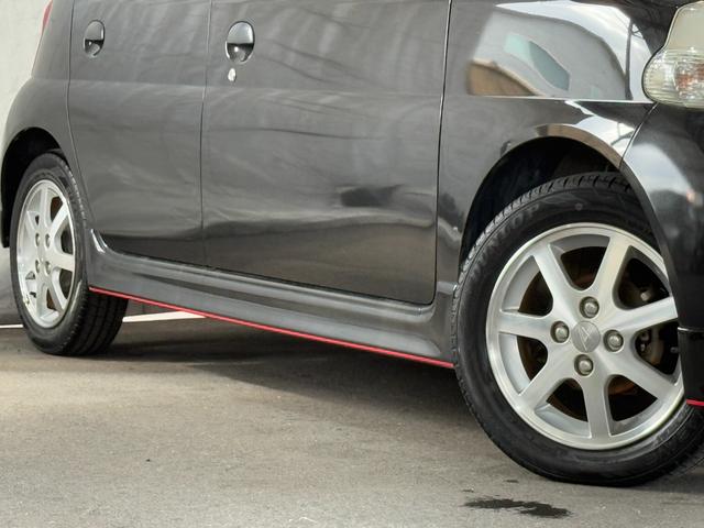 エッセ カスタム 5MT ワンオーナー HDDナビTV ETC キーレス(5枚目)