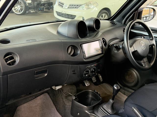 エッセ カスタム 5MT ワンオーナー HDDナビTV ETC キーレス(39枚目)