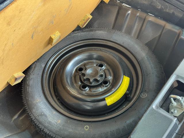 エッセ カスタム 5MT ワンオーナー HDDナビTV ETC キーレス(50枚目)