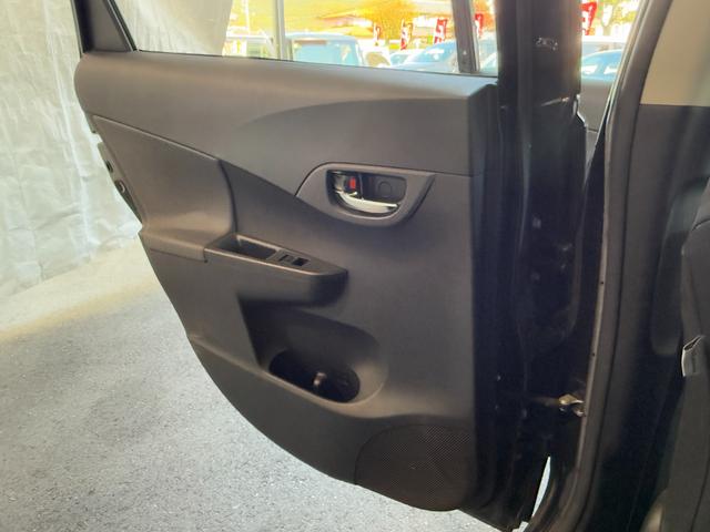 ラクティス レピス　黒革調シートカバー　ＣＤ　キーレス　エンジンスターター　電動格納ウインカーミラー　ＥＴＣ　タイミングチェーン式（15枚目）