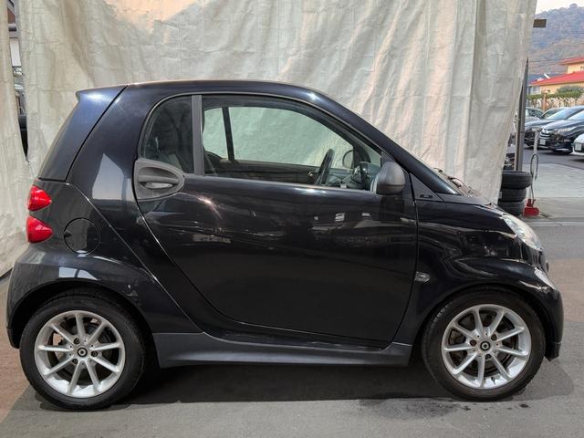 スマートフォーツークーペ (10枚目)