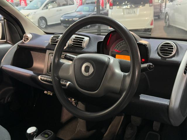 スマートフォーツークーペ (12枚目)