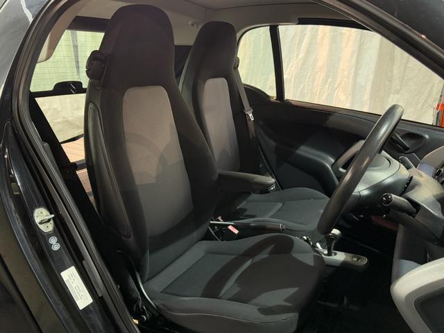 スマートフォーツークーペ (15枚目)