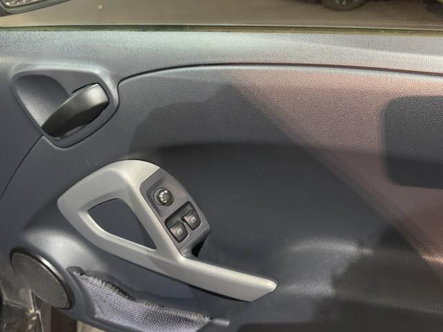 スマートフォーツークーペ (17枚目)