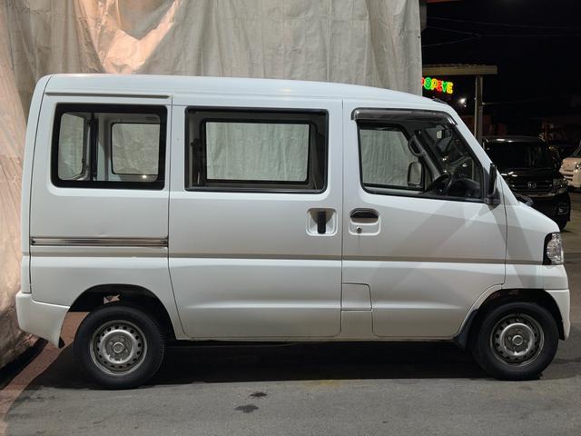 ���X�o�n�o�d�x�d�@�ɂ��ď������Љ���Ă��������܂���@�P�X�W�W�N�n�Ƃ��A���ÎԔ̔������Ɋւ�炸���N���}�Ɋւ���Ɩ��i�Ԍ��E����h���E�p�[�c�̔���t�Ȃǁj�ʂ��āA�@���q�l�Ƌ��ɕ���ł܂���܂���