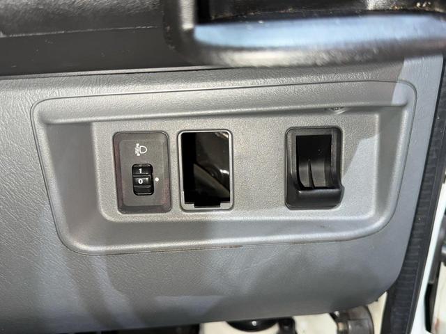 �������̎��ɁA�����Ă悩�����[�I�Ǝv�����̏��i���h���C�u���R�[�_�[����������T�Ƃ��ăv���[���g���Ă��܂��I���̋@��ɂ��Ё􁦎�t�H���͕ʓr�ƂȂ�܂�