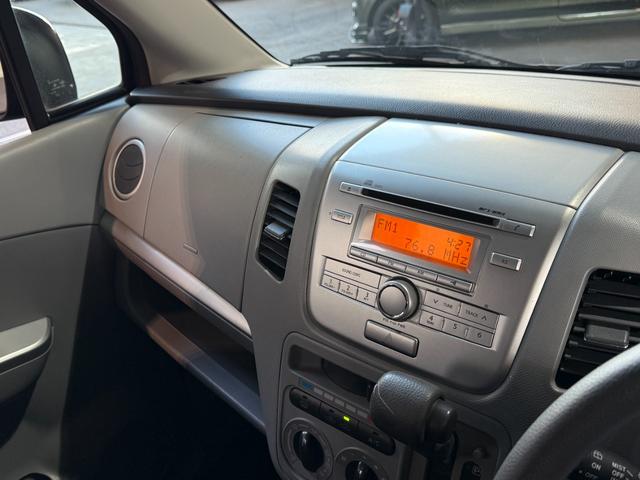 ワゴンＲ ＦＸリミテッド　スマートキー　プッシュスタート　ＥＴＣ　ＬＥＤヘッドライト　純正オーディオ　純正１４インチアルミ　ベンチシート　タイミングチェーン　ヘッドライトレベライザー（20枚目）